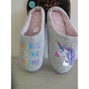 Lola Women's Size Medium (6.5-7.5) Believe In Your Dreams Unicorn Slippers